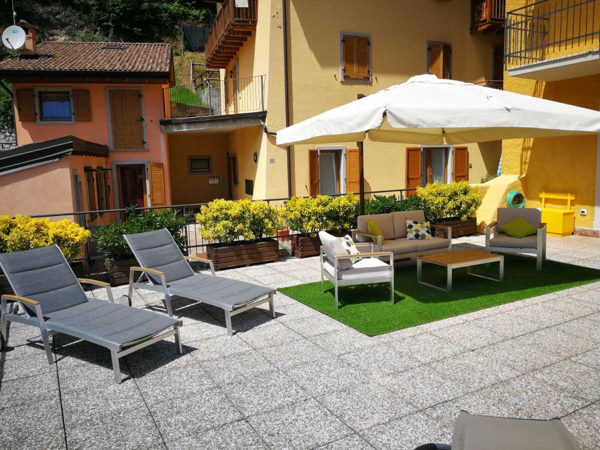 Casa Luca E Cristina Villa Mezzolago Exterior photo