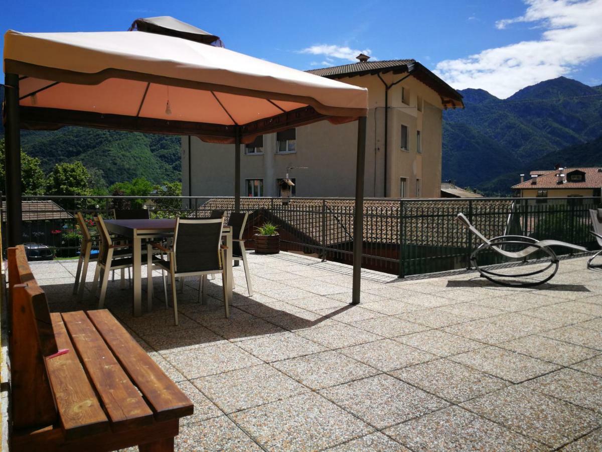 Casa Luca E Cristina Villa Mezzolago Exterior photo
