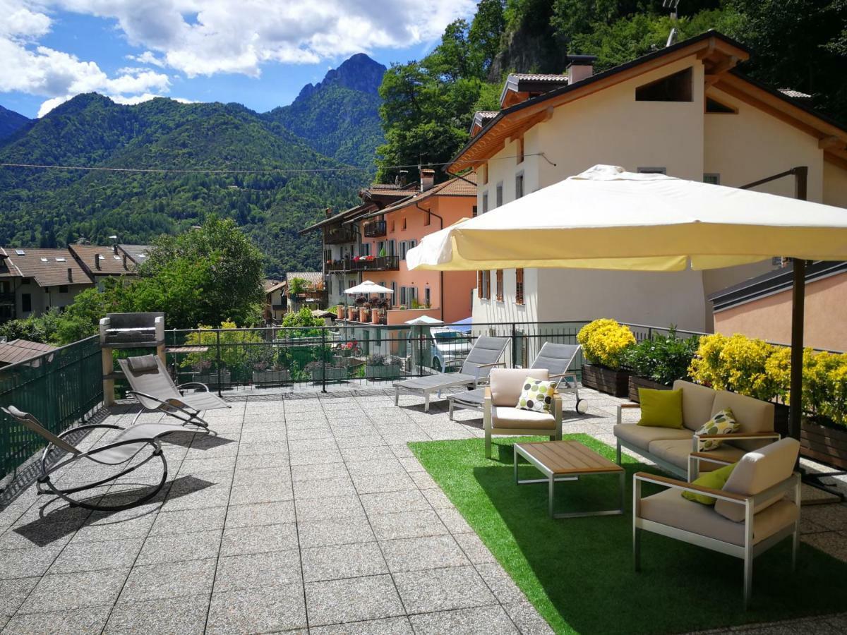 Casa Luca E Cristina Villa Mezzolago Exterior photo